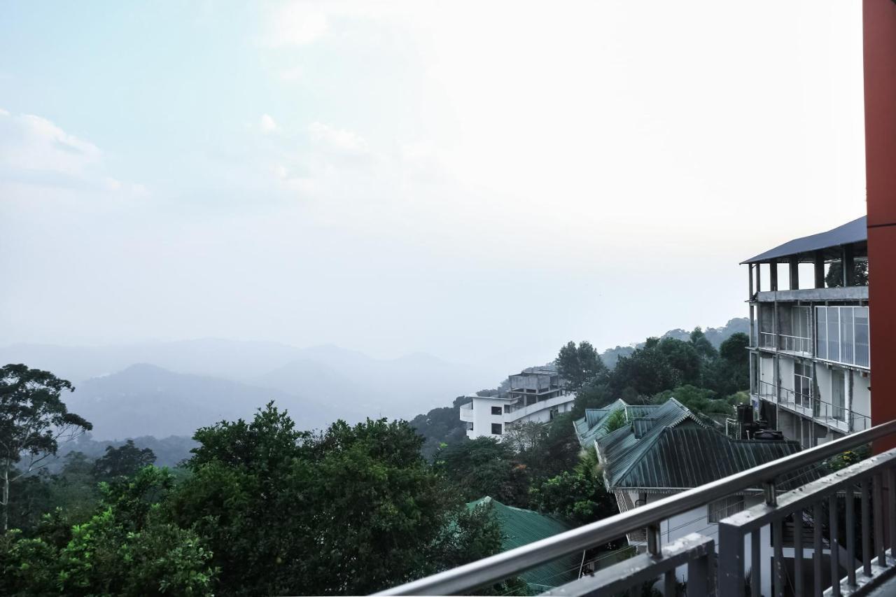 Oyo 8506 Pallivasal Munnar Eksteriør bilde